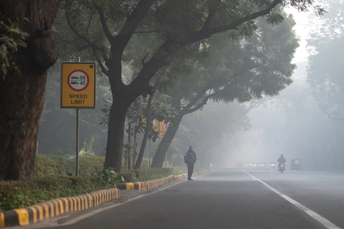 Delhi's new winter pollution rules explained: Vehicle curbs, construction ban and WFH norms