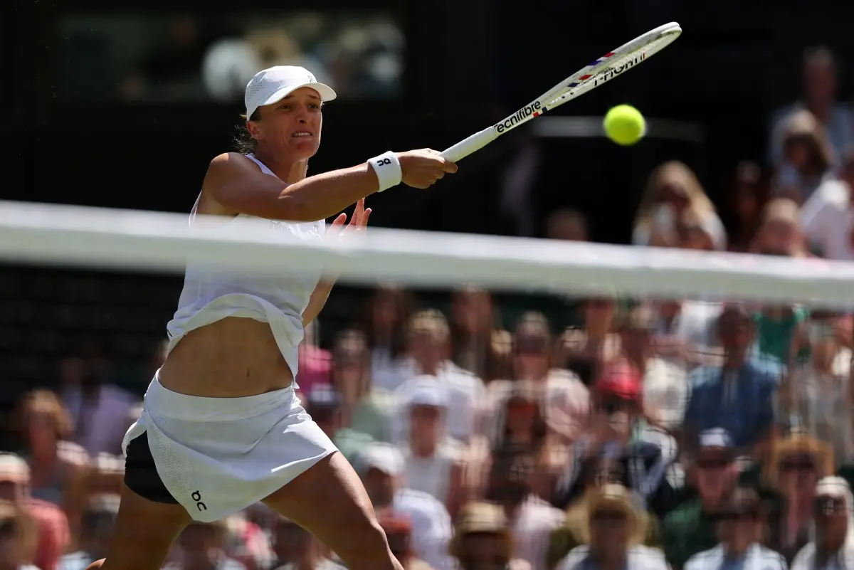 Wimbledon 2026: Swiatek powers into Round 3; Fritz, De Minaur maintain perfect starts