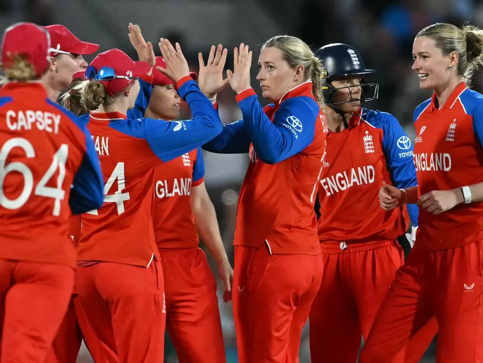 England storm into ICC Women’s T20 World Cup final after Nat Sciver-Brunt masterclass England storm into ICC Women’s T20 World Cup final after Nat Sciver-Brunt masterclass