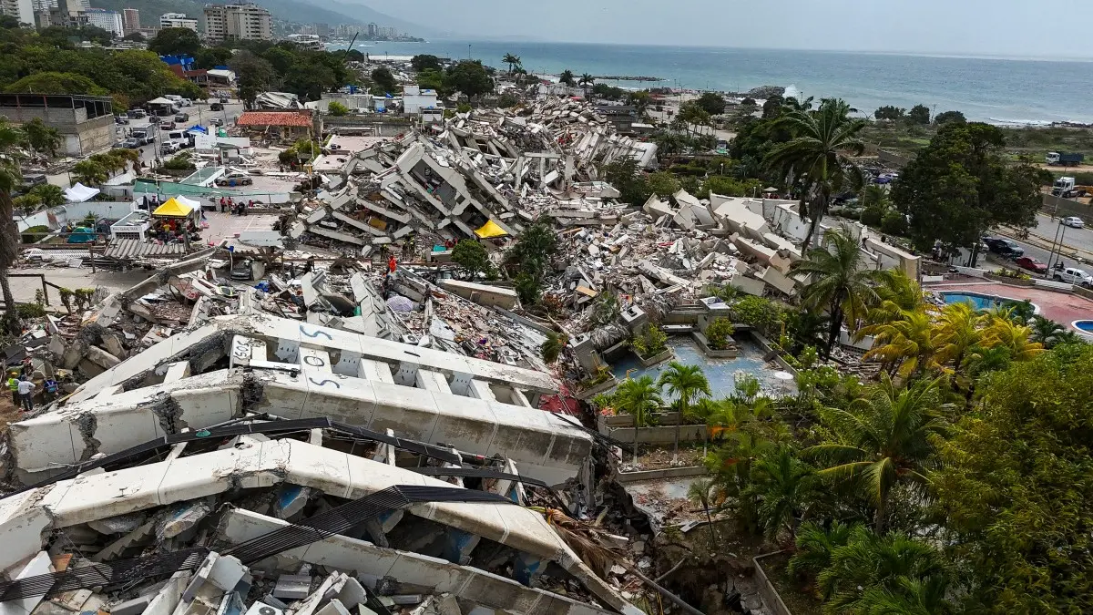 Venezuela earthquake: Death toll rises to nearly 2,600, thousands still missing