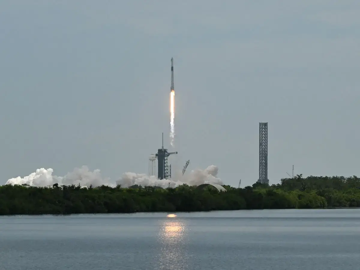 $2.5 trillion space hype: Where's the rocket?