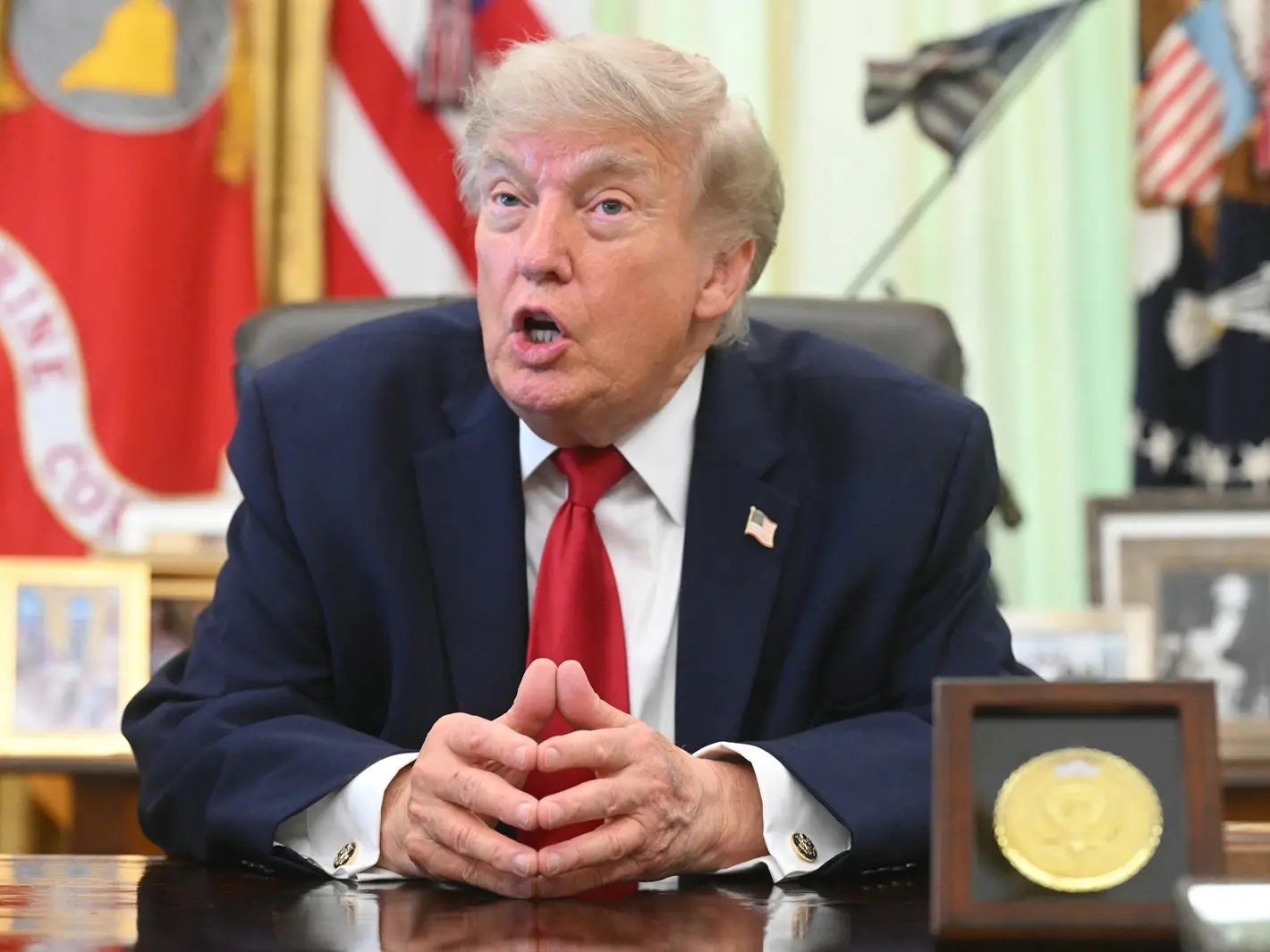 Trump pardons six people prosecuted for ‘fixing their car’ Trump pardons six people prosecuted for ‘fixing their car’