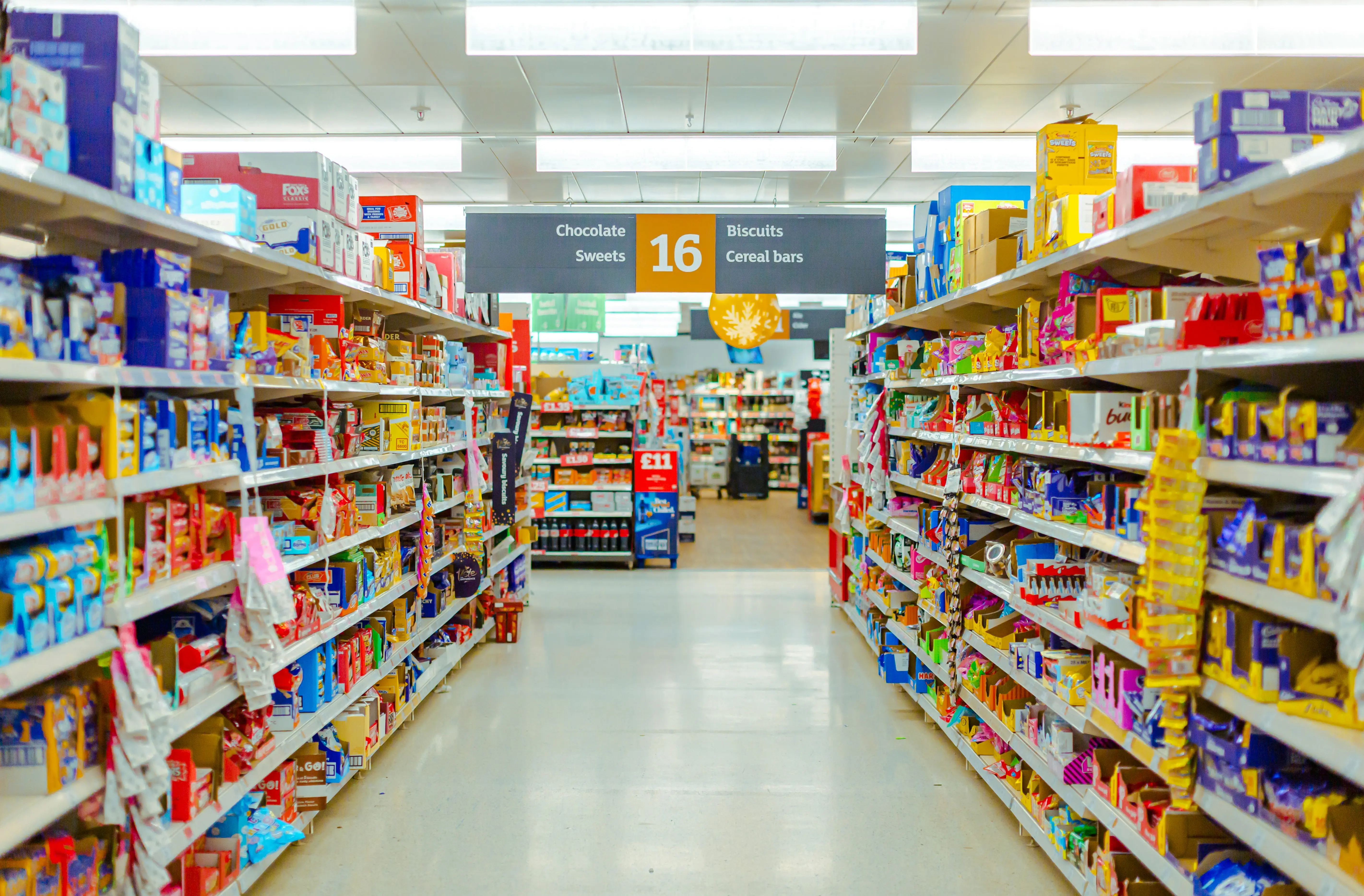 FSSAI busts expired food relabelling racket in Delhi, seizes 40,000 packets
