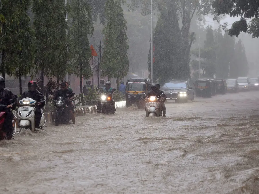 Mumbai on red alert as IMD warns of heavy rain; severe waterlogging in Gujarat