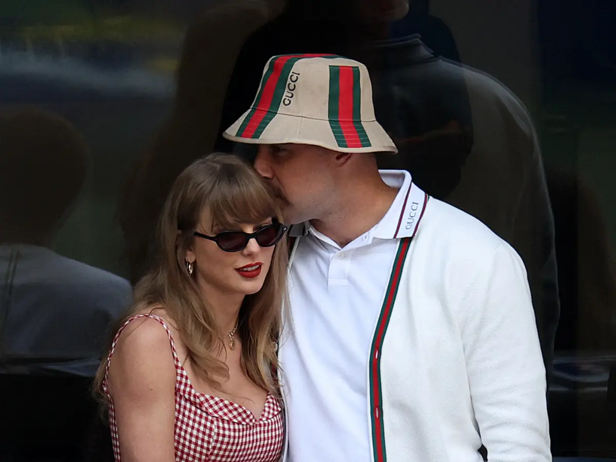 THIS Hollywood star officiated Taylor Swift and Travis Kelce's star-studded wedding