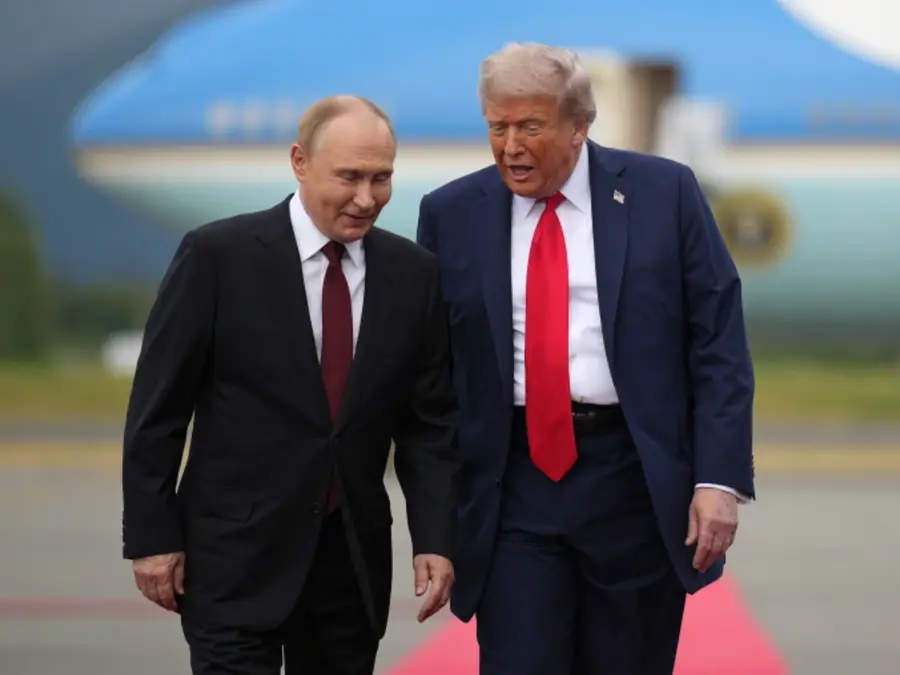 Trump holds 90 mins 'frank' phone call with Putin over Ukraine war: End of hostilities soon?