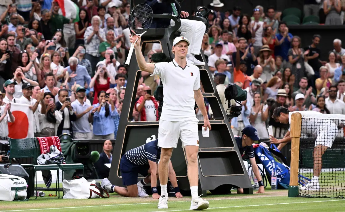 Wimbledon 2026: Jannik Sinner cruises into fifth straight quarterfinal with dominant win