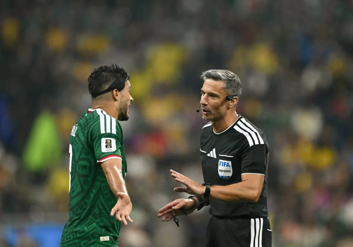 FIFA 2026 | Why Mexico's Raul Jimenez wears a headband during matches?
