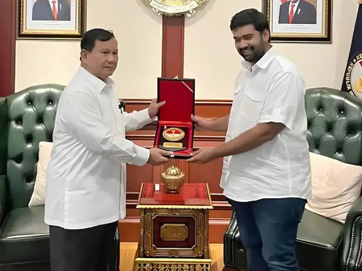 Indian-origin man poses as 'CIA agent' to secure Indonesia defence deal: Who is Gaurav Srivastava Indian-origin man poses as 'CIA agent' to secure Indonesia defence deal: Who is Gaurav Srivastava