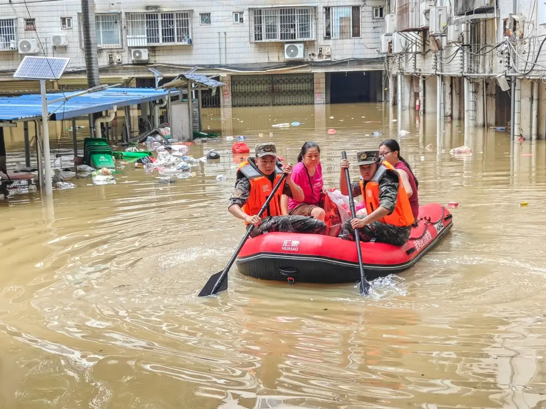 5 killed, 12 still missing as devastating landslide hits village in northwestern China 5 killed, 12 still missing as devastating landslide hits village in northwestern China