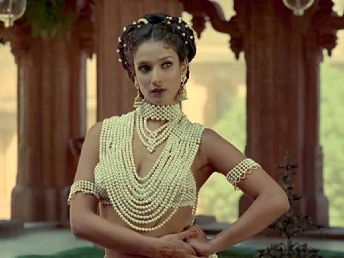 Kama Sutra: A Tale of Love