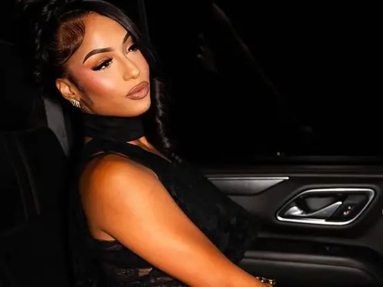 Who was Ayzia J? Influencer, 22, dies after car flips and slams into tree Who was Ayzia J? Influencer, 22, dies after car flips and slams into tree