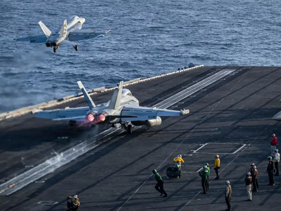 USS Abraham Lincoln moves away from Gulf of Oman to Arabian Sea farther from Iran's missile range