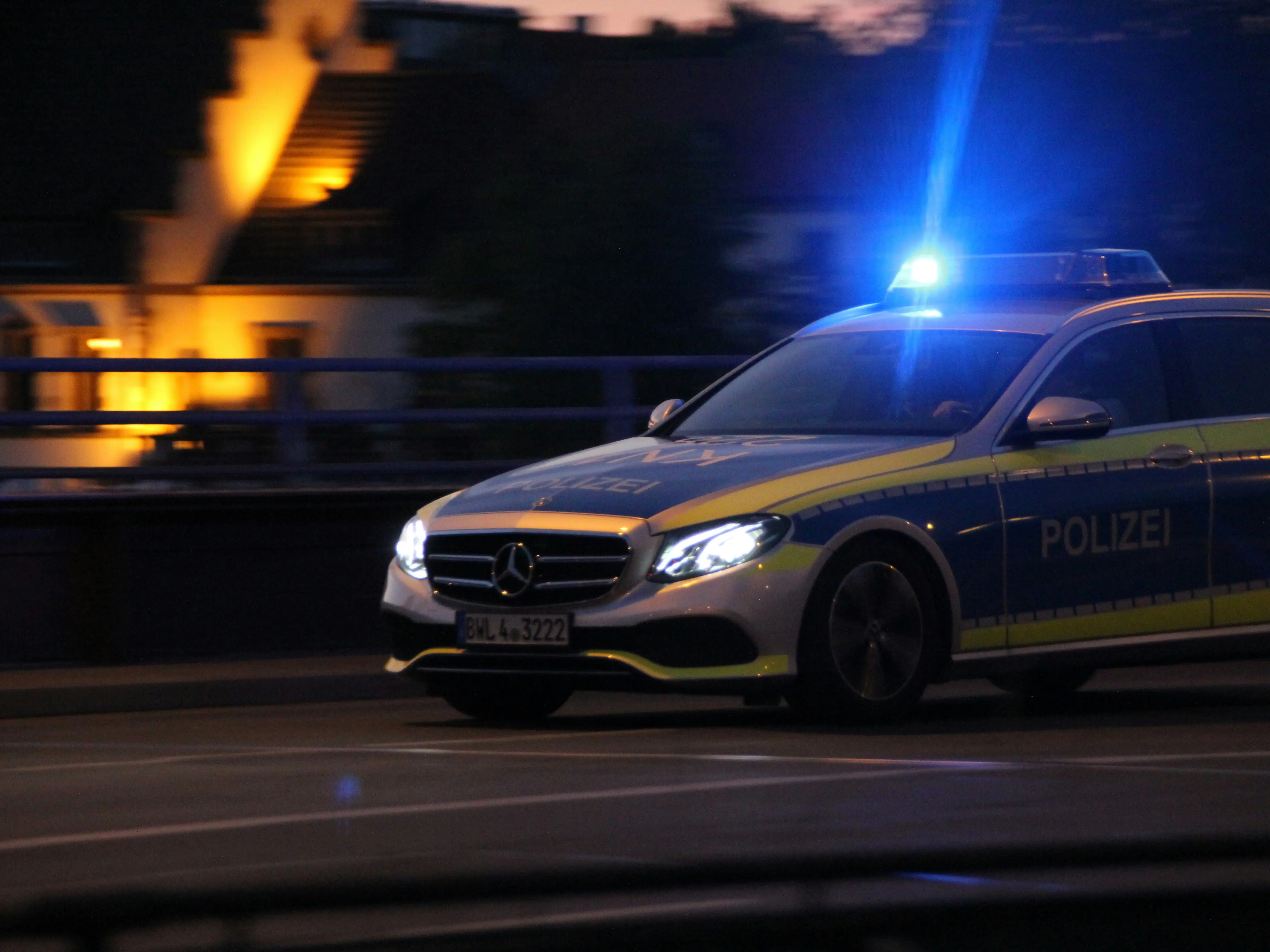 Attack on school in Bavaria, Germany, leaves several injured; police flag possible shooting spree Attack on school in Bavaria, Germany, leaves several injured; police flag possible shooting spree