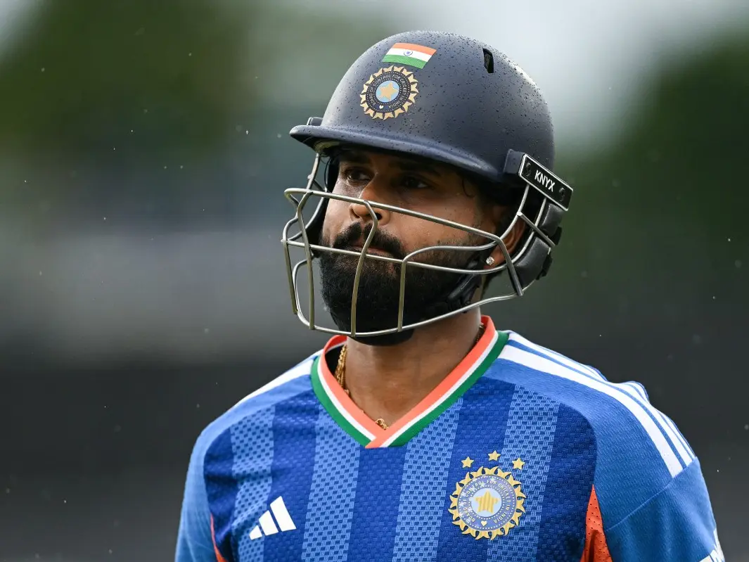 76 all-out vs England: Karthik terms skipper Iyer's criticism of India batting as 'odd' 76 all-out vs England: Karthik terms skipper Iyer's criticism of India batting as 'odd'