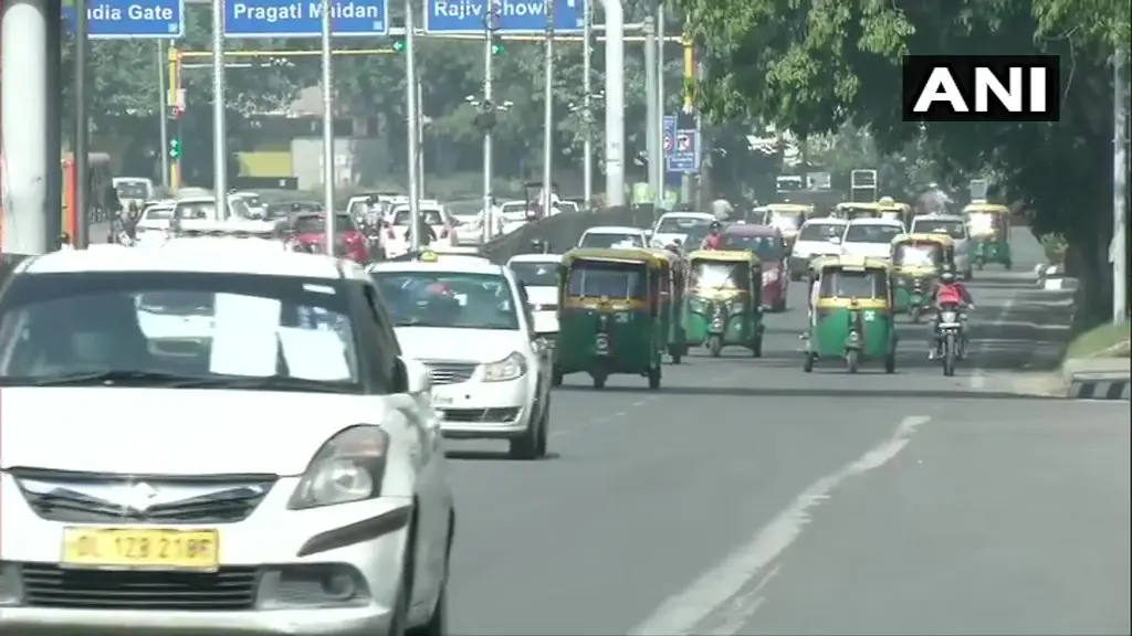 It's 'raining' money for cab drivers: Delhi NCR commuters forced to shell over 3 times the fare