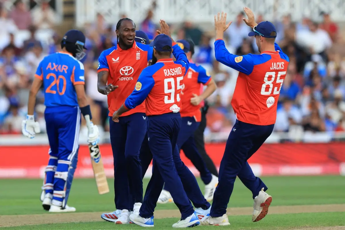 When did India last face consecutive T20I series defeats?