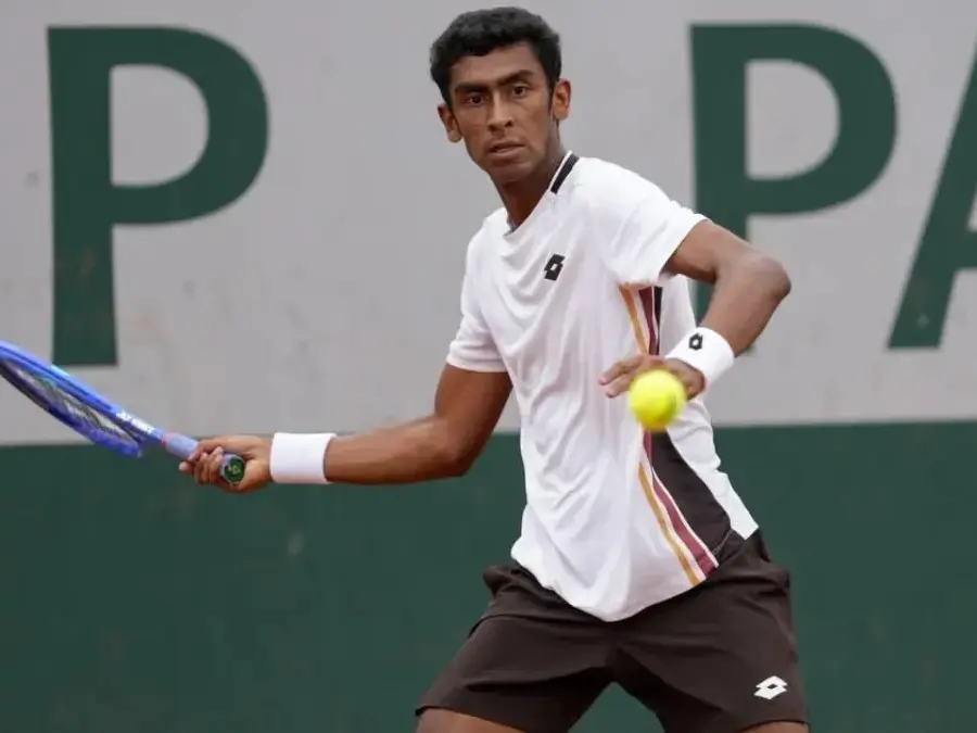 Wimbledon 2026: Arnav Paparkar’s dream run ends with quarter-final defeat to Jordan Lee Wimbledon 2026: Arnav Paparkar’s dream run ends with quarter-final defeat to Jordan Lee