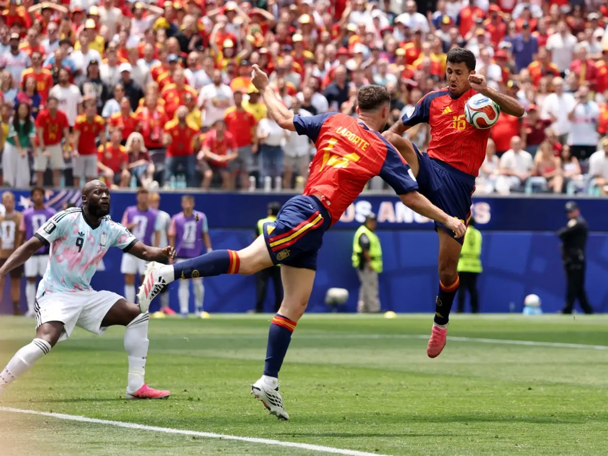 FIFA 2026 | Schiedsrichter verweigert Belgien im Spiel Spanien einen ...