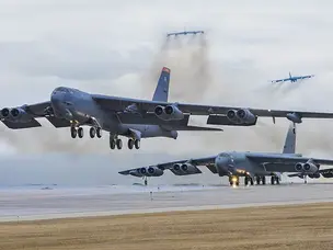 Thin wings, heavy payload: How the B-52 bomber defies expectations