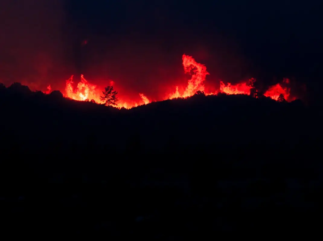 Minnesota wildfires: Governor Tim Walz declares emergency, deploys National Guard to battle blazes Minnesota wildfires: Governor Tim Walz declares emergency, deploys National Guard to battle blazes