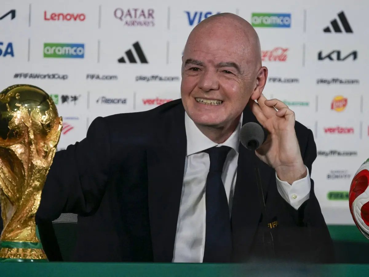 Warum FIFA-Präsident Gianni Infantino so oft während der WM-Übertragungen ...