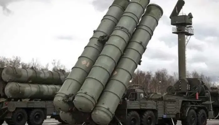 How long does it take to reload an S-400 launcher?