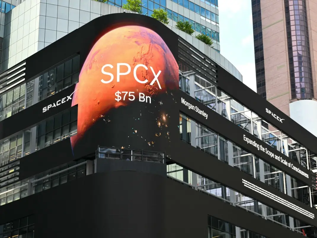 SpaceX stock falls below IPO price first time. The worst may be yet to come