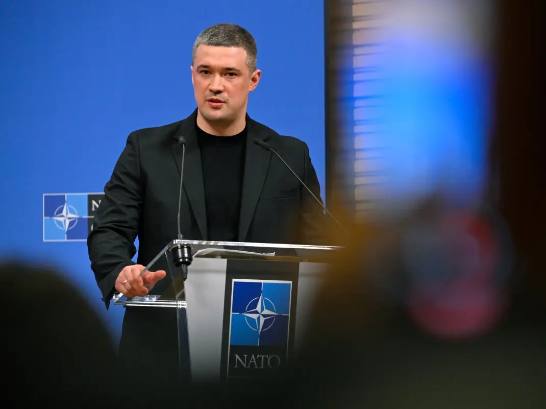 Protest erupts in Ukraine after Zelensky removes Defence Minister? Who is he Protest erupts in Ukraine after Zelensky removes Defence Minister? Who is he
