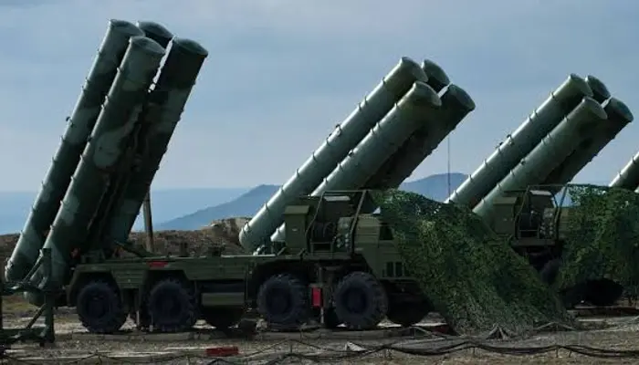 How the S-400 tracks multiple targets simultaneously