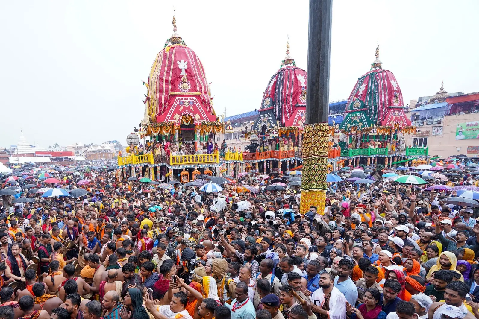 Stampede-like situation during India's Puri Rath Yatra festival: One feared dead, say reports