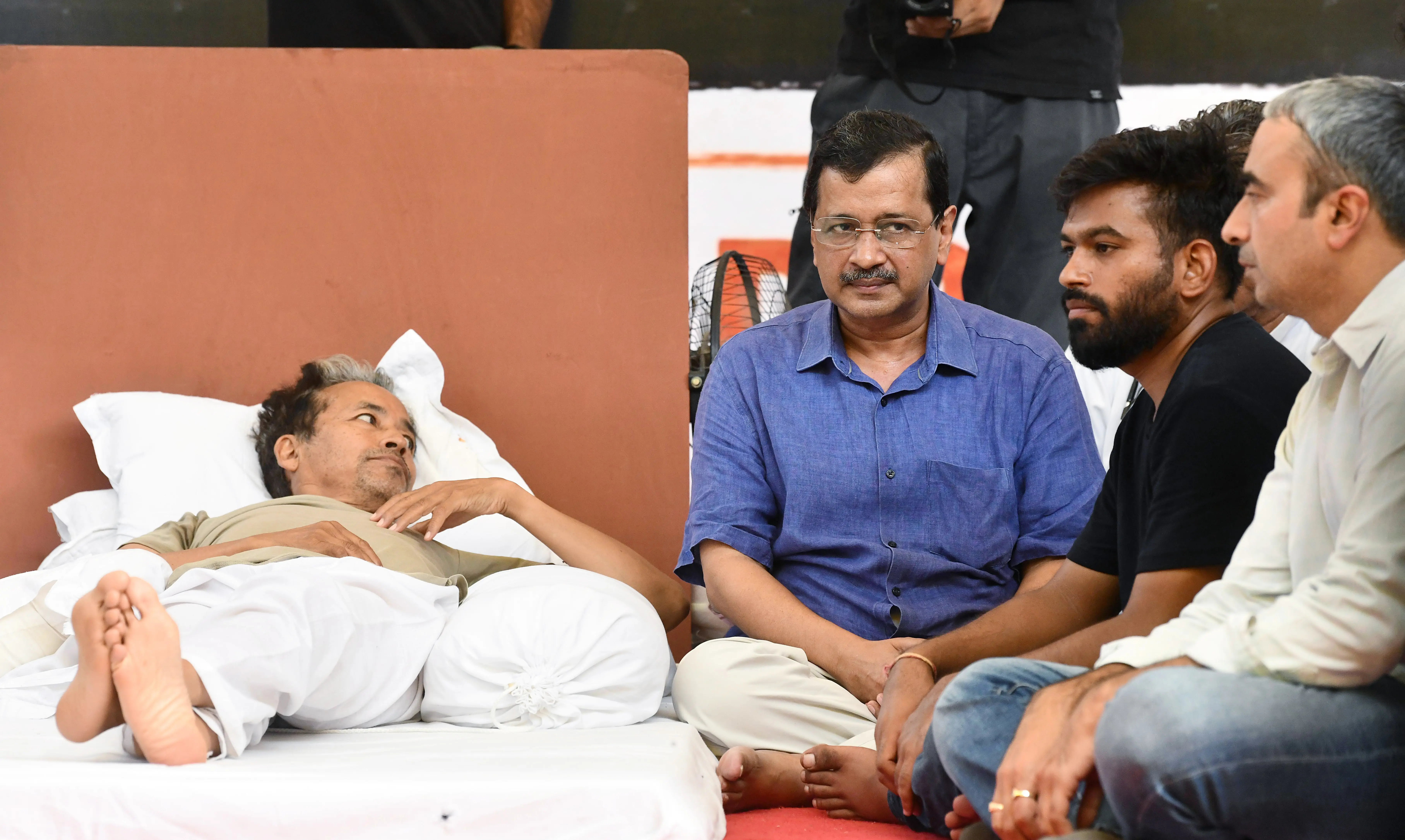 'Make Sonam Wangchuk Education Minister': Kejriwal visits Jantar Mantar, warns BJP of '2014-like fate'