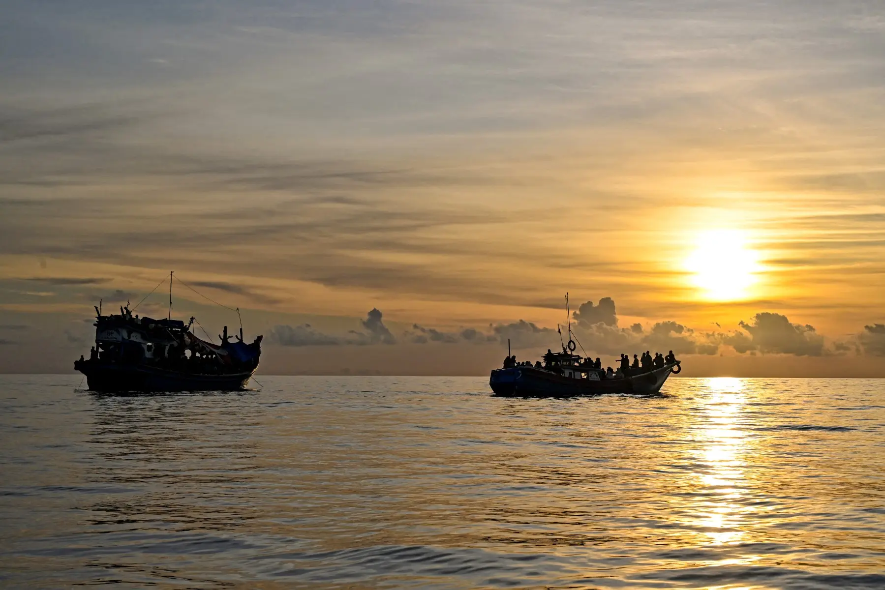 Rohingya boat tragedy: Over 500 feared dead after boats carrying refugees capsize off Myanmar