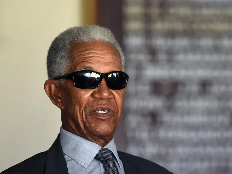 West Indies great Sir Garfield Sobers dies aged 89