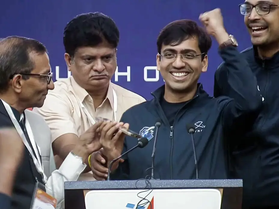 Watch | PM Modi dials Skyroot founders after successful Vikram-1 launch; here's what he told them Watch | PM Modi dials Skyroot founders after successful Vikram-1 launch; here's what he told them