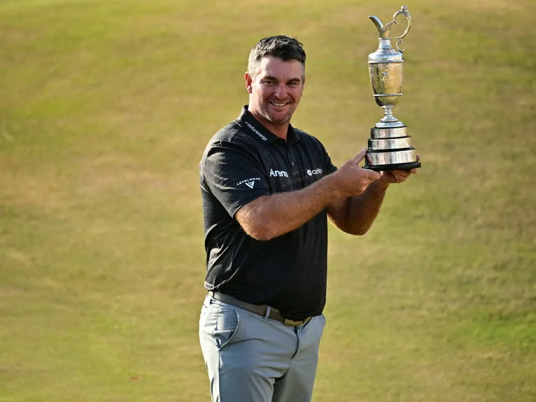 The Open: Kiwi Ryan Fox wins Claret Jug with birdie on last hole in thrilling finish The Open: Kiwi Ryan Fox wins Claret Jug with birdie on last hole in thrilling finish