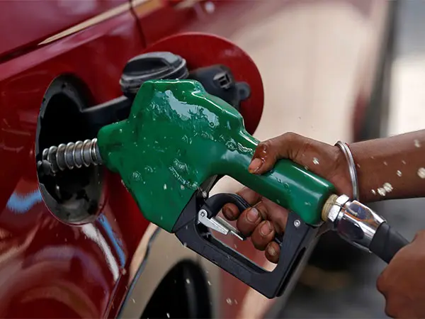 Will petrol get more than 20% Ethanol? Centre gives clear answer Will petrol get more than 20% Ethanol? Centre gives clear answer