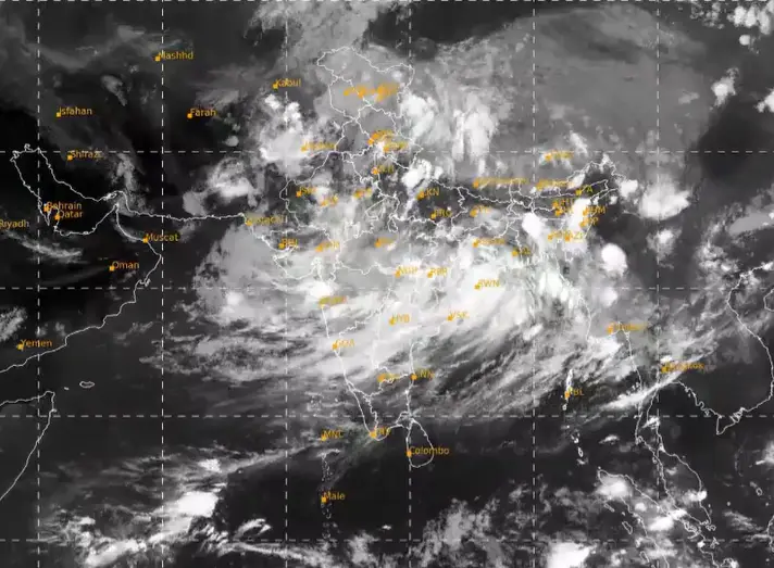 ISRO satellite captures monsoon clouds blanketing 95% of India; IMD issues rain alert