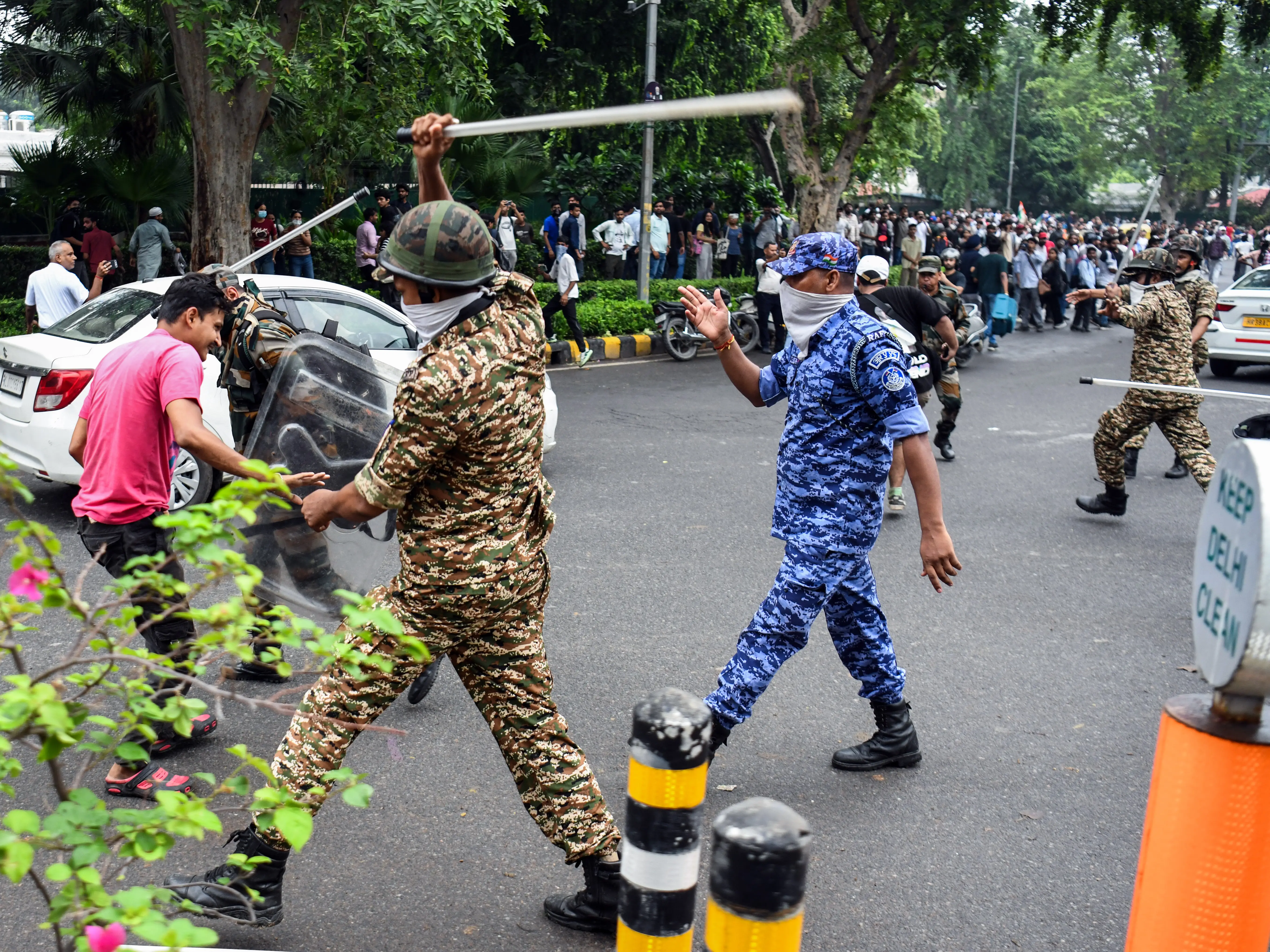 'We'll take...': CJP's Abhijeet Dipke vows to drag officers behind Jantar Mantar lathi charge to court 'We'll take...': CJP's Abhijeet Dipke vows to drag officers behind Jantar Mantar lathi charge to court