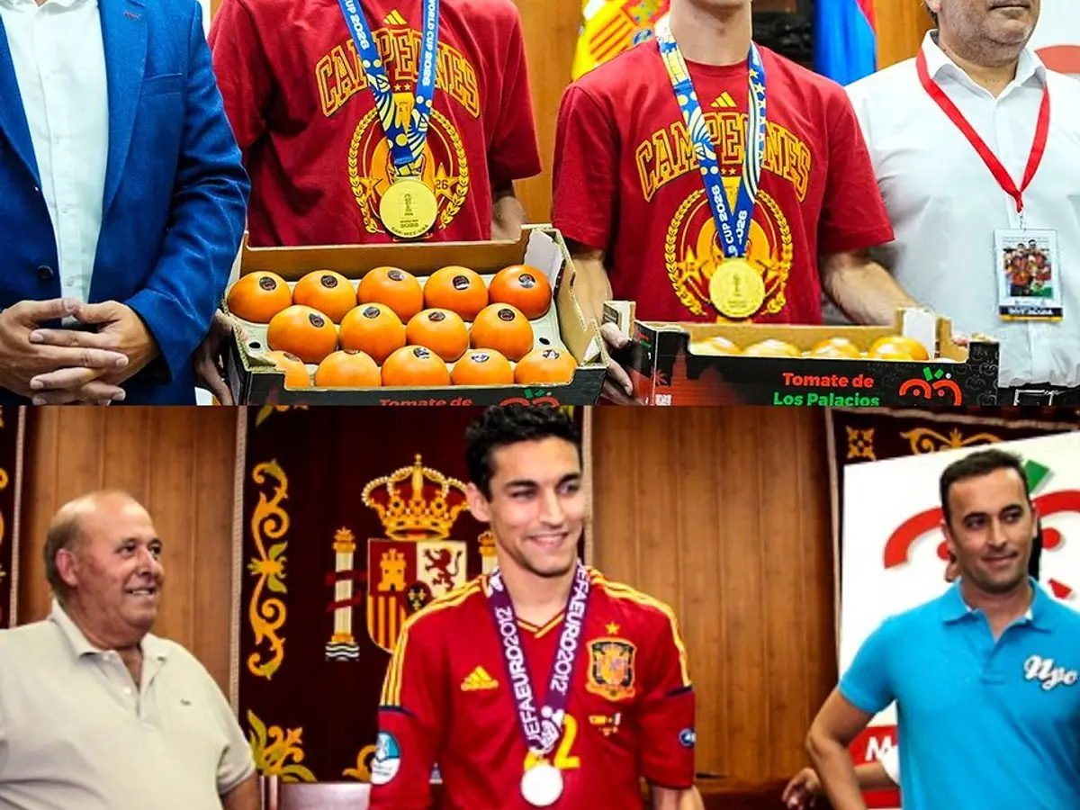 Spain's World Cup Stars Rewarded with Tomatoes