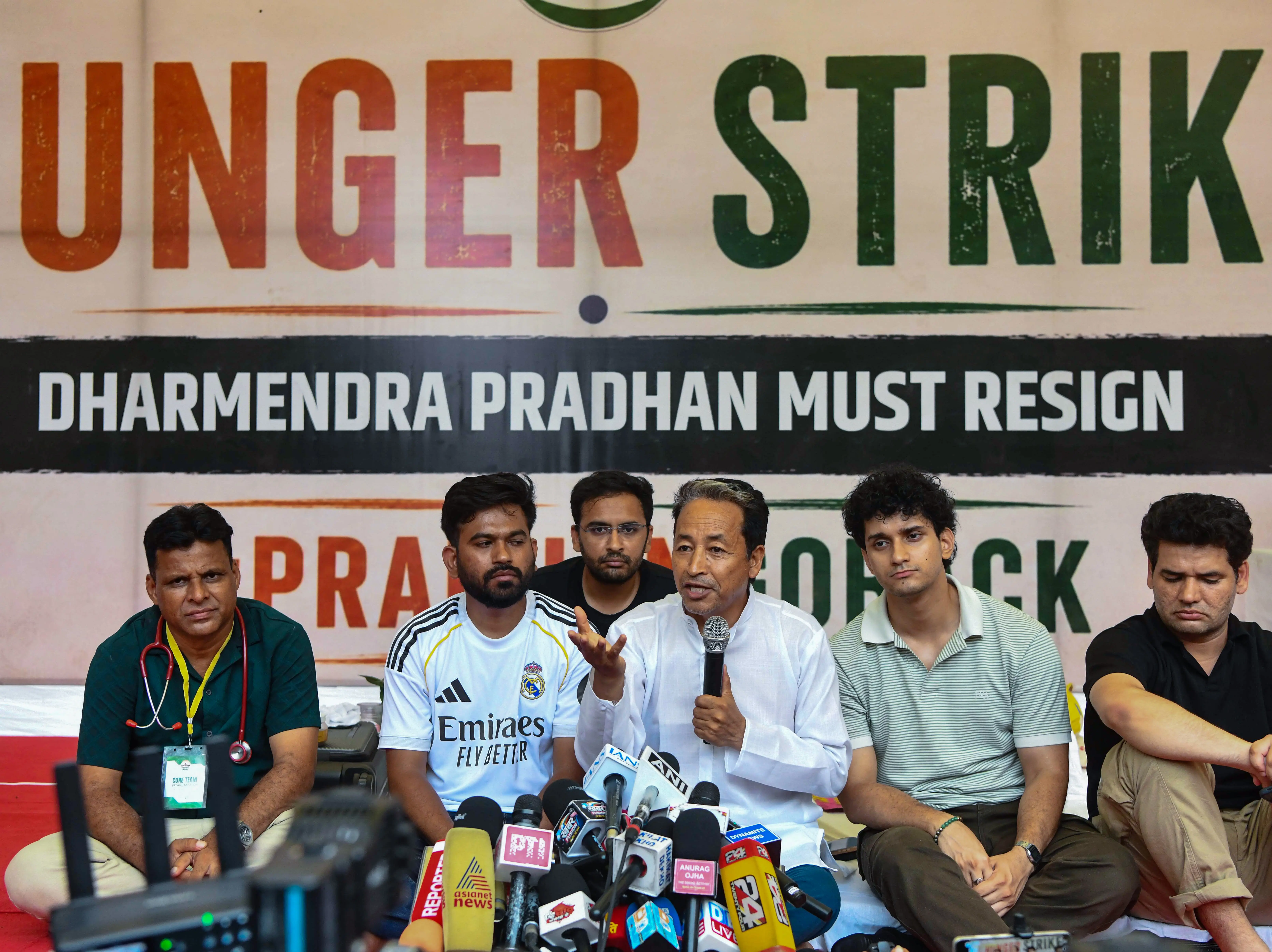 'I would like to support...': Sonam Wangchuk reveals if he will join Jharkhand student protesters in Ranchi 'I would like to support...': Sonam Wangchuk reveals if he will join Jharkhand student protesters in Ranchi
