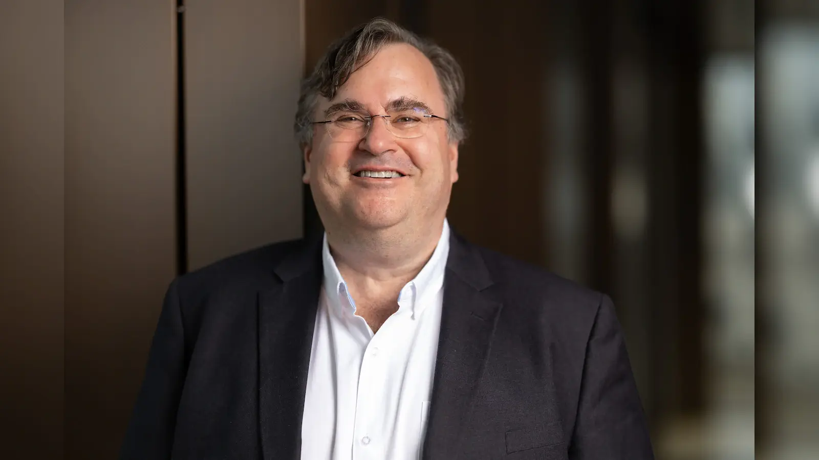 Three-month-old AI startup Prentis, backed by Reid Hoffman, eyes $1 billion valuation with a bet on automating office work