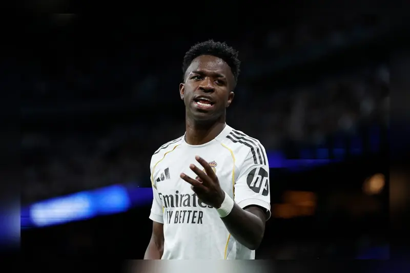 Vinicius Junior to Arsenal? Gunners eye blockbuster transfer as Real Madrid contract talks stall Vinicius Junior to Arsenal? Gunners eye blockbuster transfer as Real Madrid contract talks stall