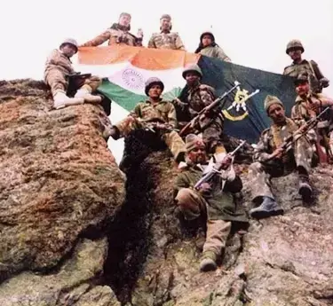 India remembers heroes of Kargil Vijay Diwas, PM Modi, Defence Minister Rajnath Singh salute 'extraordinary courage'