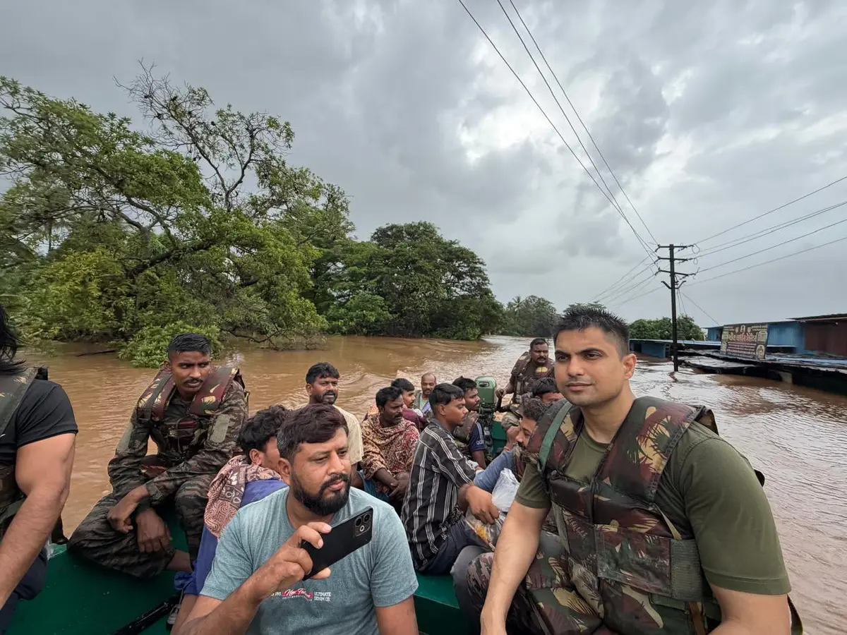 Coast Guard rescues 170 amid Gujarat floods