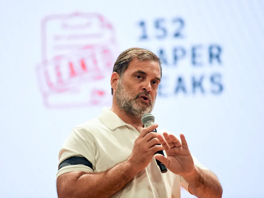 'Defender of rapists': Rahul Gandhi questions Joshi's appointment as Education Minister