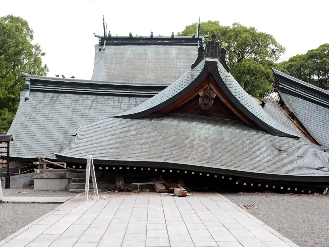 Japan earthquake: 13 dead, 9,000 in evacuation centres after 7.1-magnitude quake cause widespread destruction Japan earthquake: 13 dead, 9,000 in evacuation centres after 7.1-magnitude quake cause widespread destruction