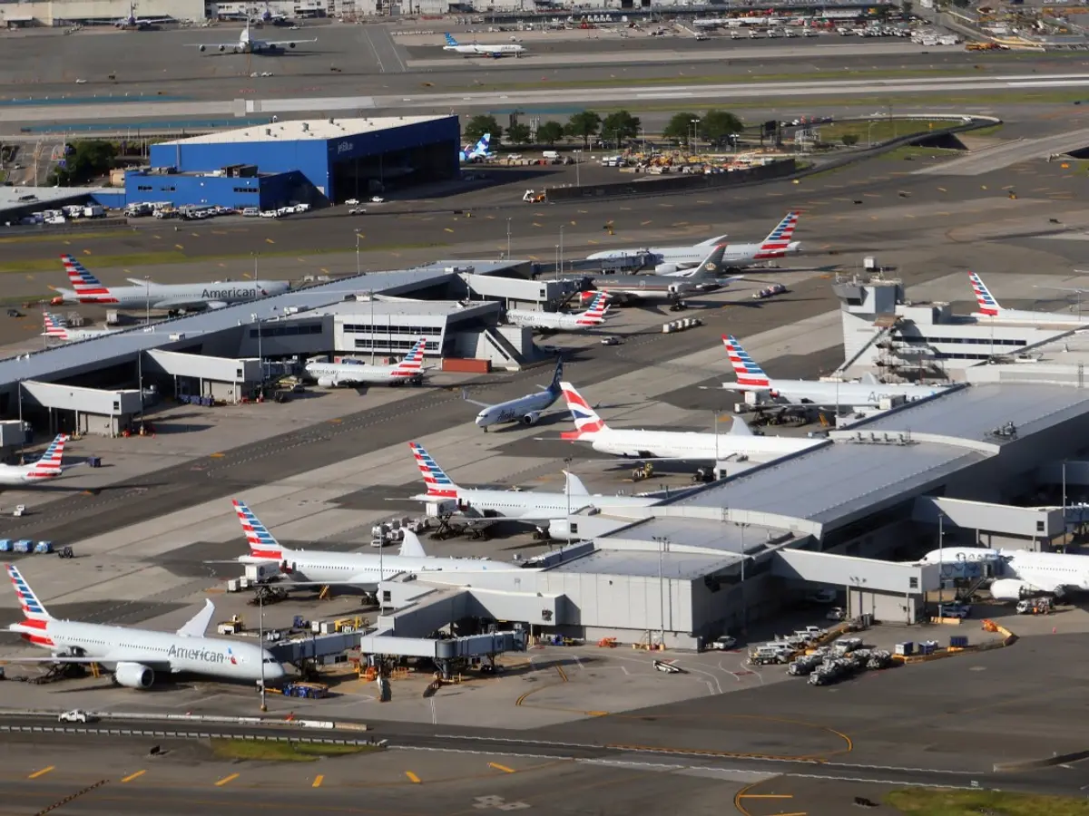 American Airlines IT Outage Causes Nationwide Ground Stop