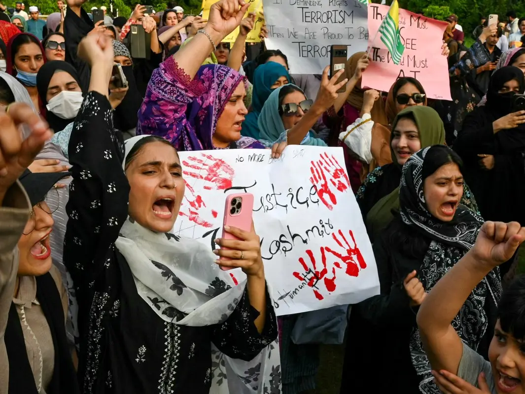 J&K leaders unite to condemn crackdown on PoK protesters, call for dialogue J&K leaders unite to condemn crackdown on PoK protesters, call for dialogue