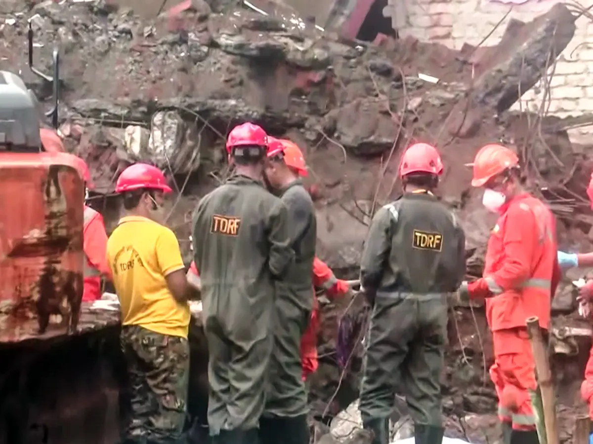Nine dead after residential building collapses in Maharashtra's ...